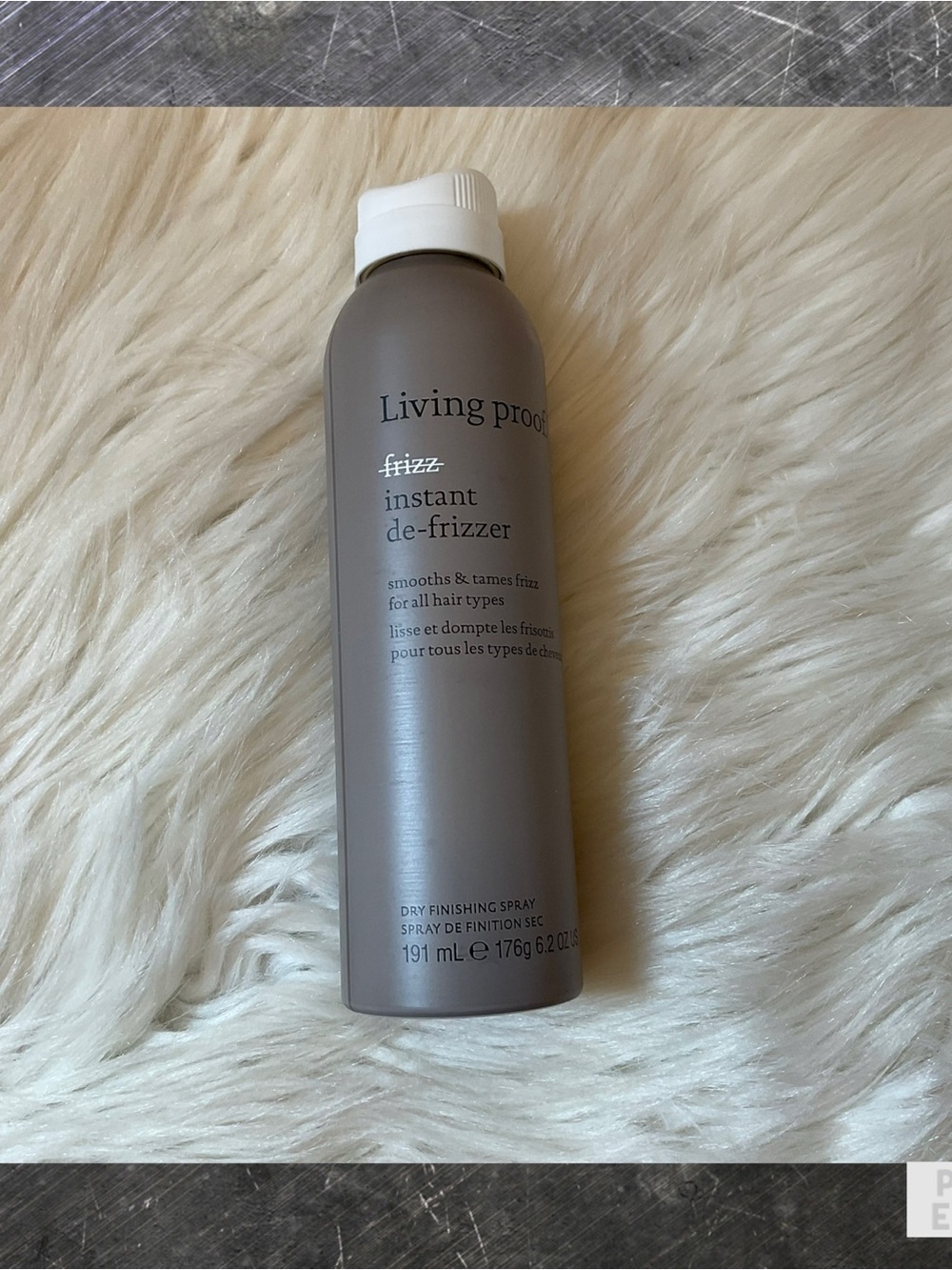 Living Proof Instant De-frizzer Dry Finishing Spray - New